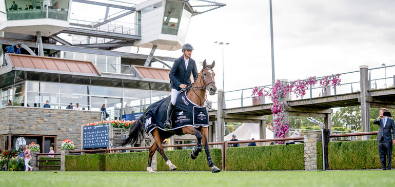 Double Jeu termine devant à Valkenswaard